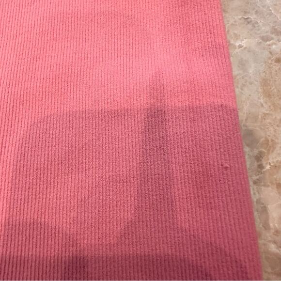 Wellbeing + Beingwell StretchWell Valle 4 Inch Bike Short in Rose | USED - Picture 10 of 10